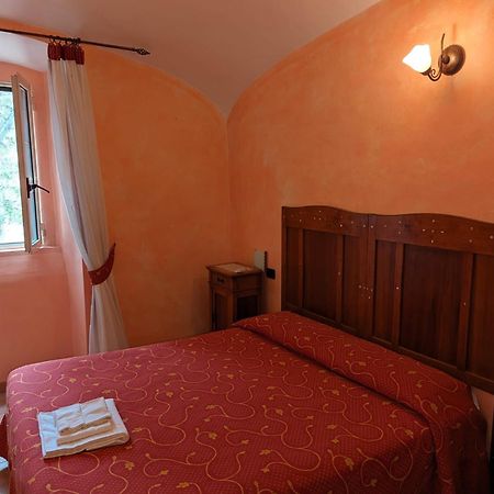 Hotel Il Rifugio Del Lupo Scanno Eksteriør billede
